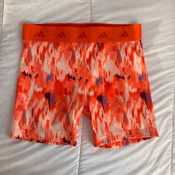 Adidas Lift Your Mind Techfit Short Leggings Size Large - Picture 2 of 8